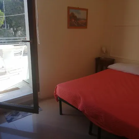 Casa Vacanze Via San Pardo 2*